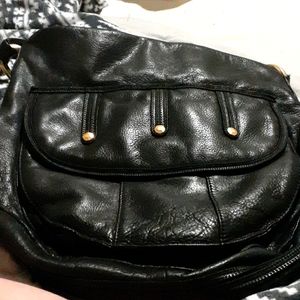 Black 100% leather bag